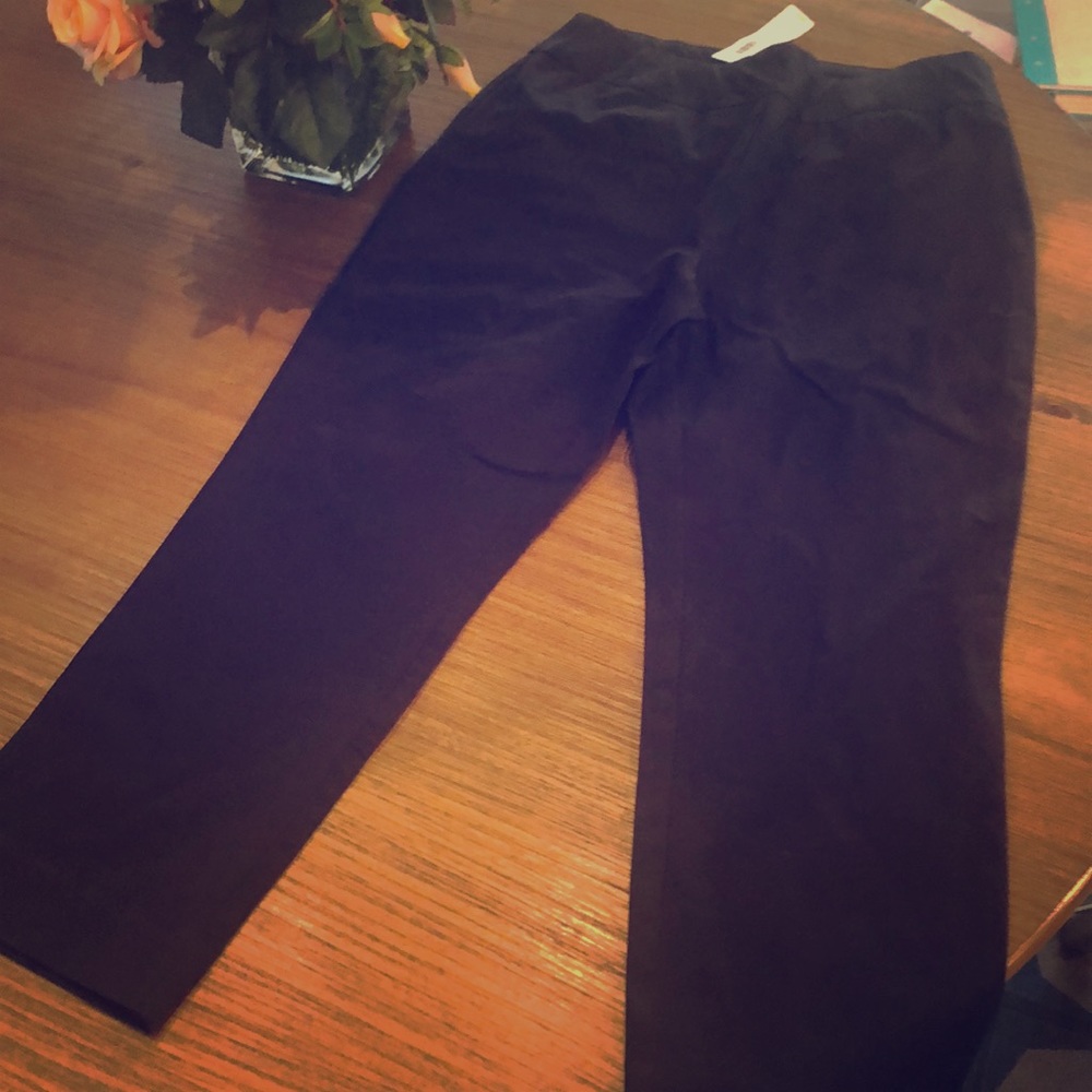 Chico’s Sz 1 So Slimming black pants